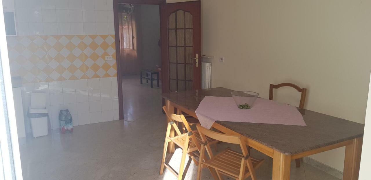New House Napoli Parcheggio Gratis Apartment Luaran gambar